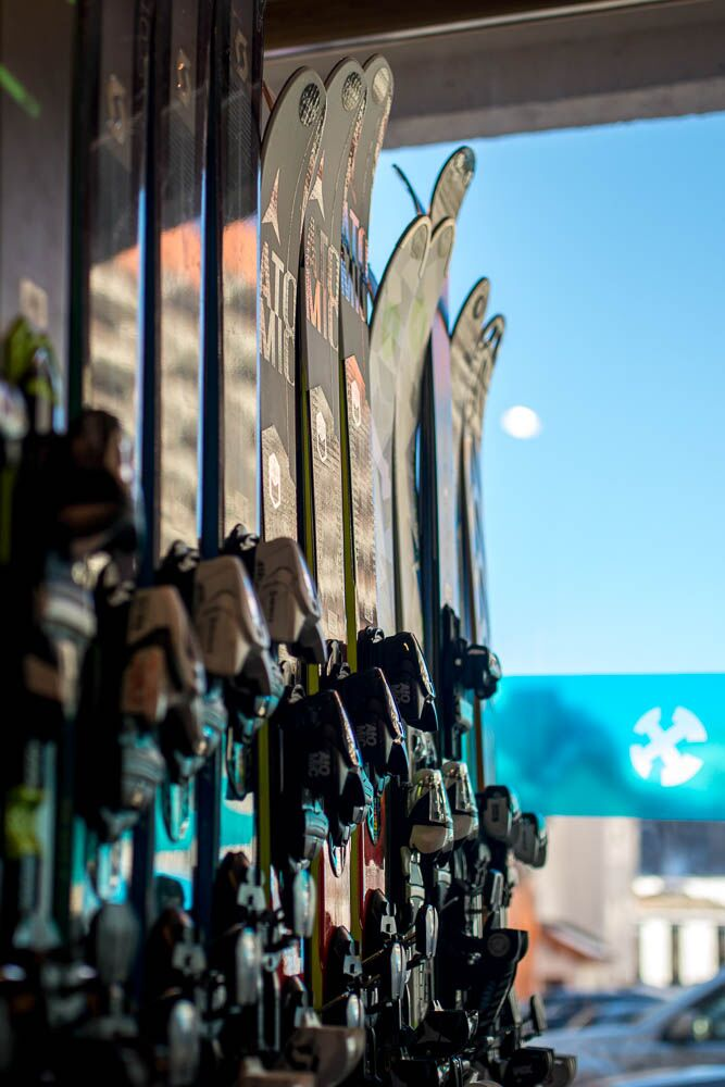 Oxygène Ski Equipment Rental Serre Chevalier